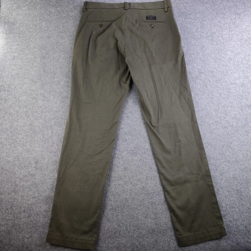 Banana Republic Aiden Pants Mens 32x32 Slim Fit Green Flat Front 100% Cotton
